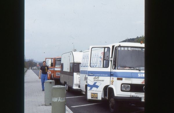 Team Taimi ja Team Tarkkonen tien päällä